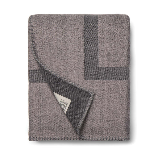 Vinga Monogram Pläd – produktbild 2