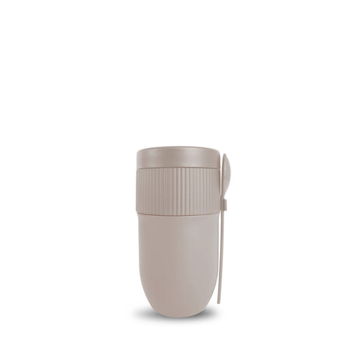 Sagaform Ted yoghurtmugg med sked 32 cl – Beige
